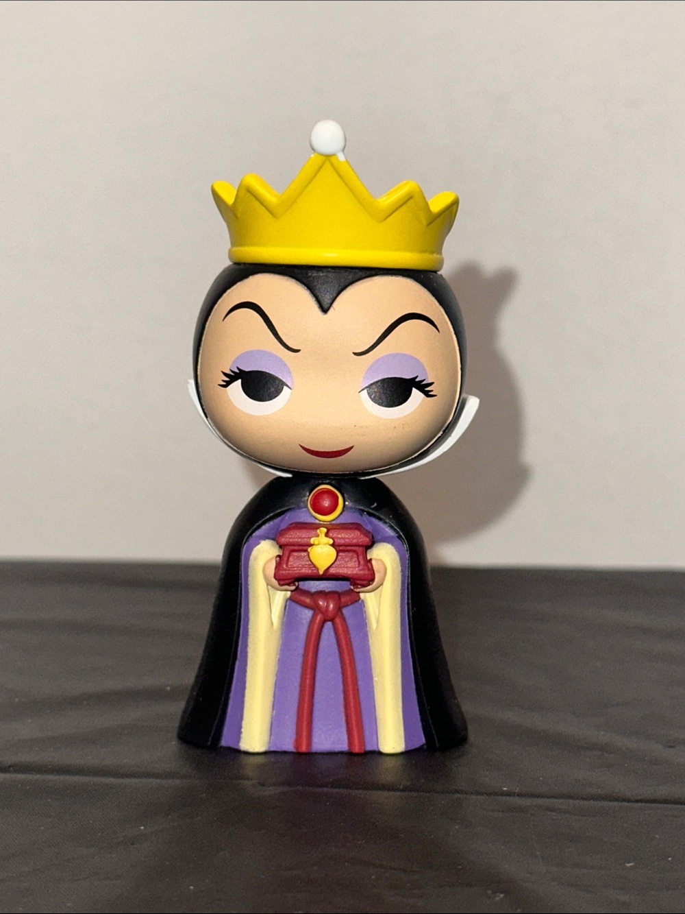 Disney Funko Mystery Minis VILLAINS EVIL QUEEN Grimhilde Snow White  BRAND NEW